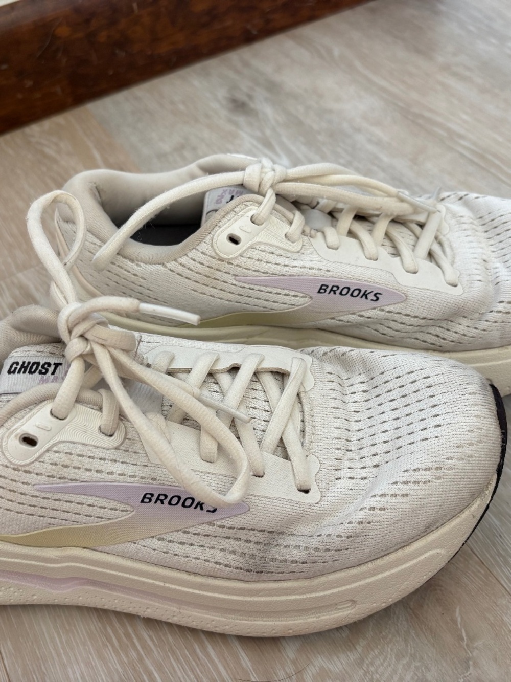 Brooks Ghost Max